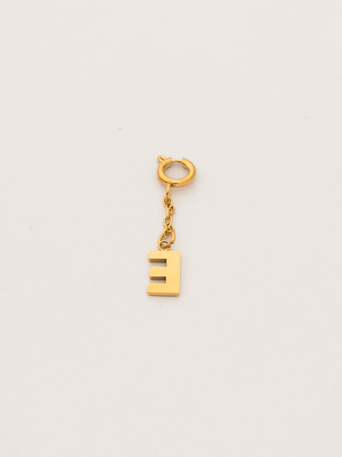 Pendentif Lettre E