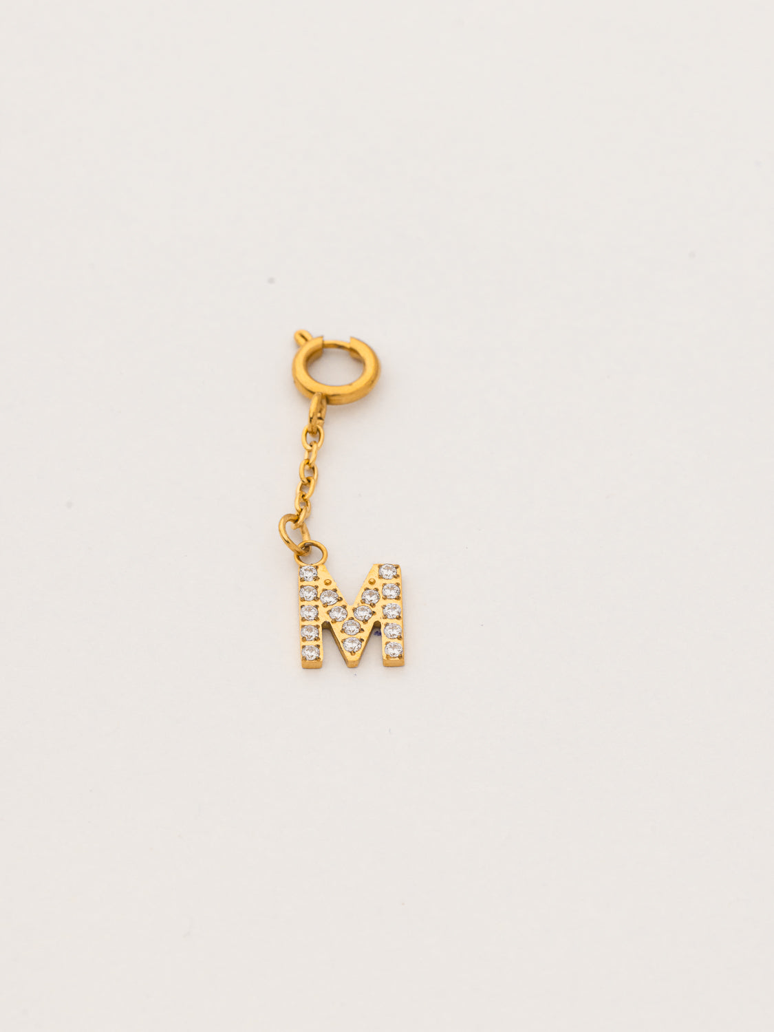 Pendentif Lettre M