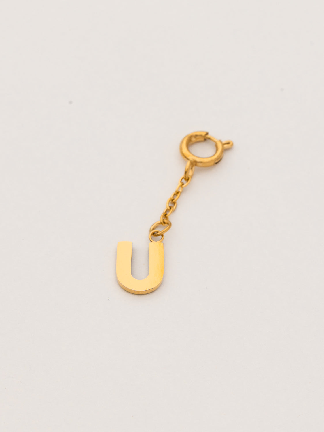 Pendentif Lettre U